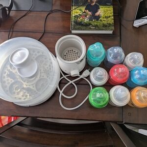 Baby Bottle Sterilizer, Baby Warmer And with Colorful Bottle (X9)